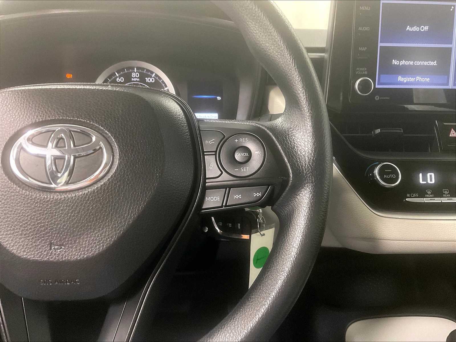 2022 Toyota Corolla LE - Photo 23