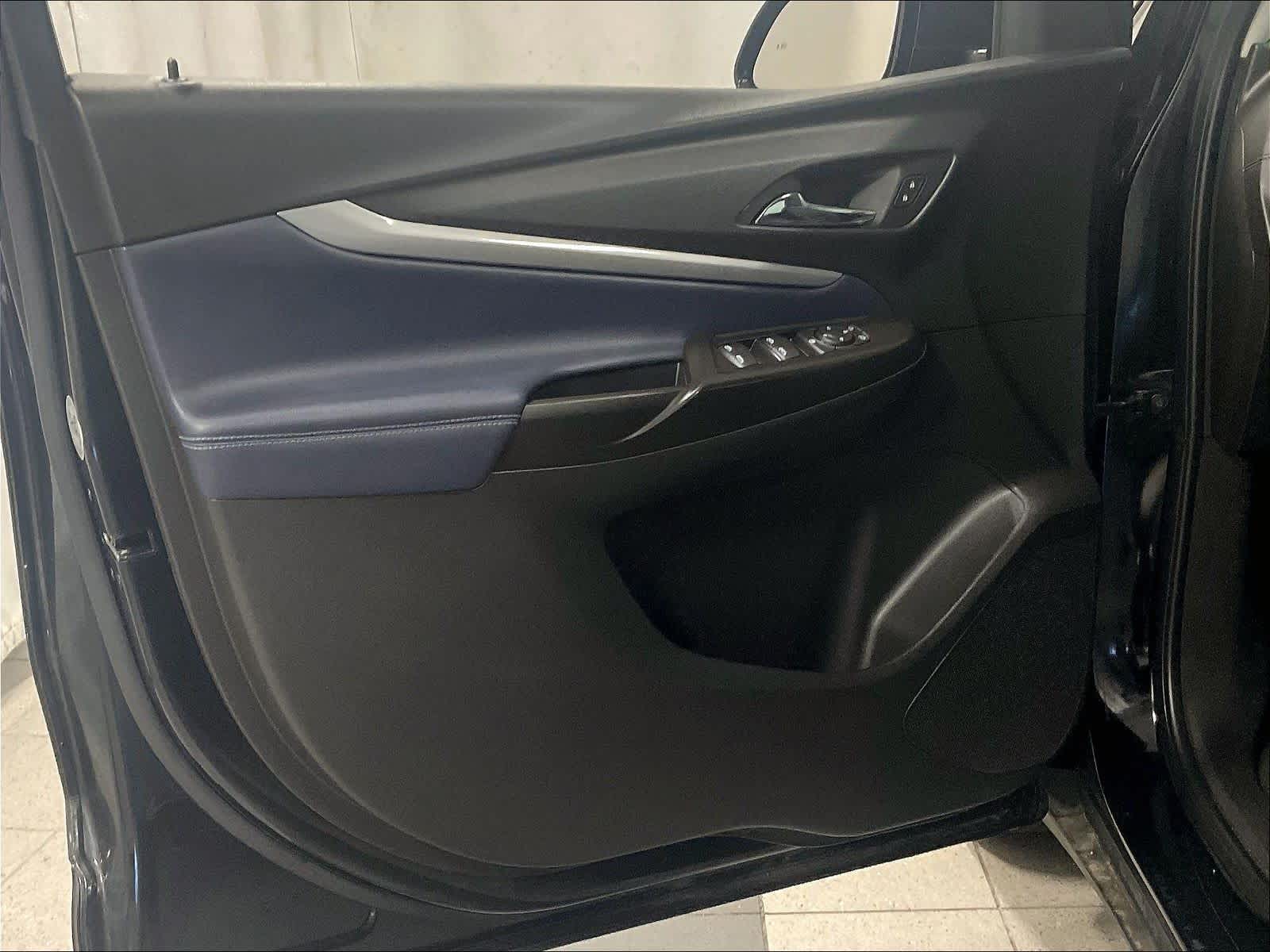 2022 Chevrolet Bolt EUV Premier - Photo 9