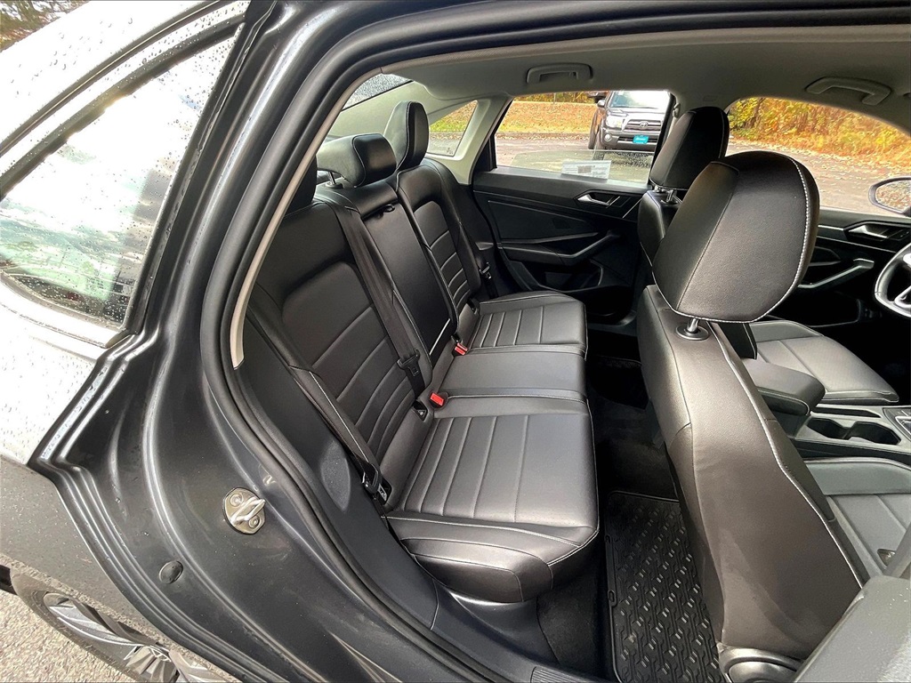 2023 Volkswagen Jetta 1.5T SE - Photo 17