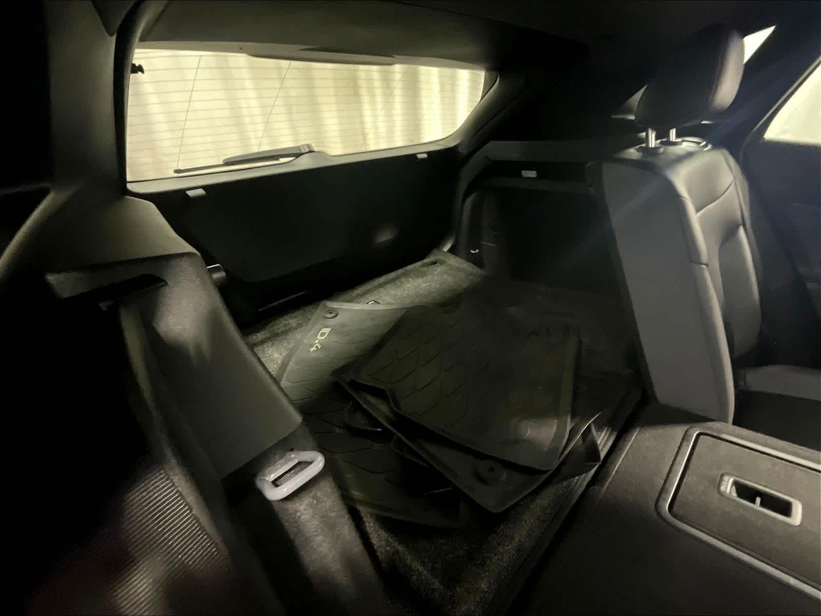 2023 Volkswagen ID.4 Pro S - Photo 17