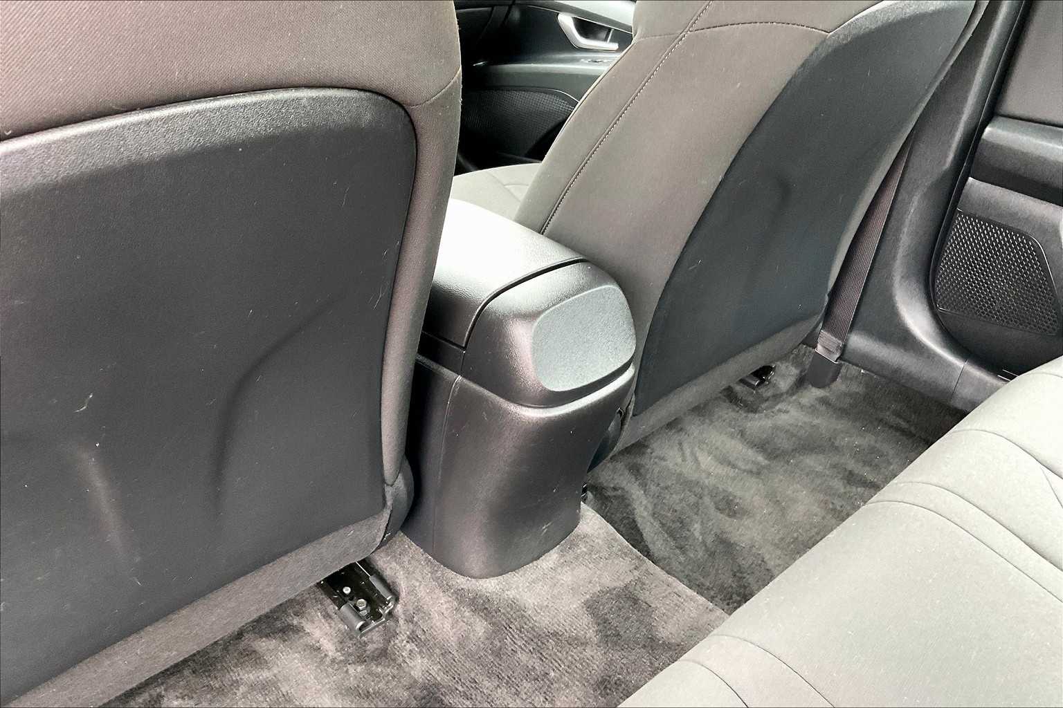2023 Hyundai Elantra SEL - Photo 27