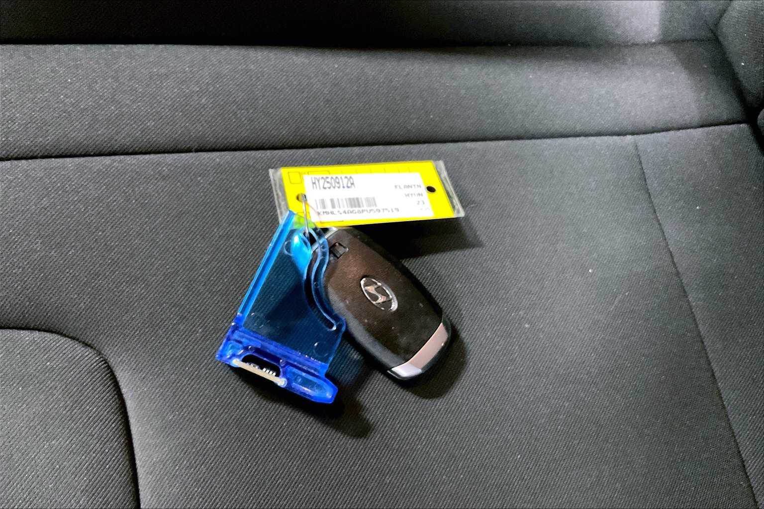 2023 Hyundai Elantra SEL - Photo 30