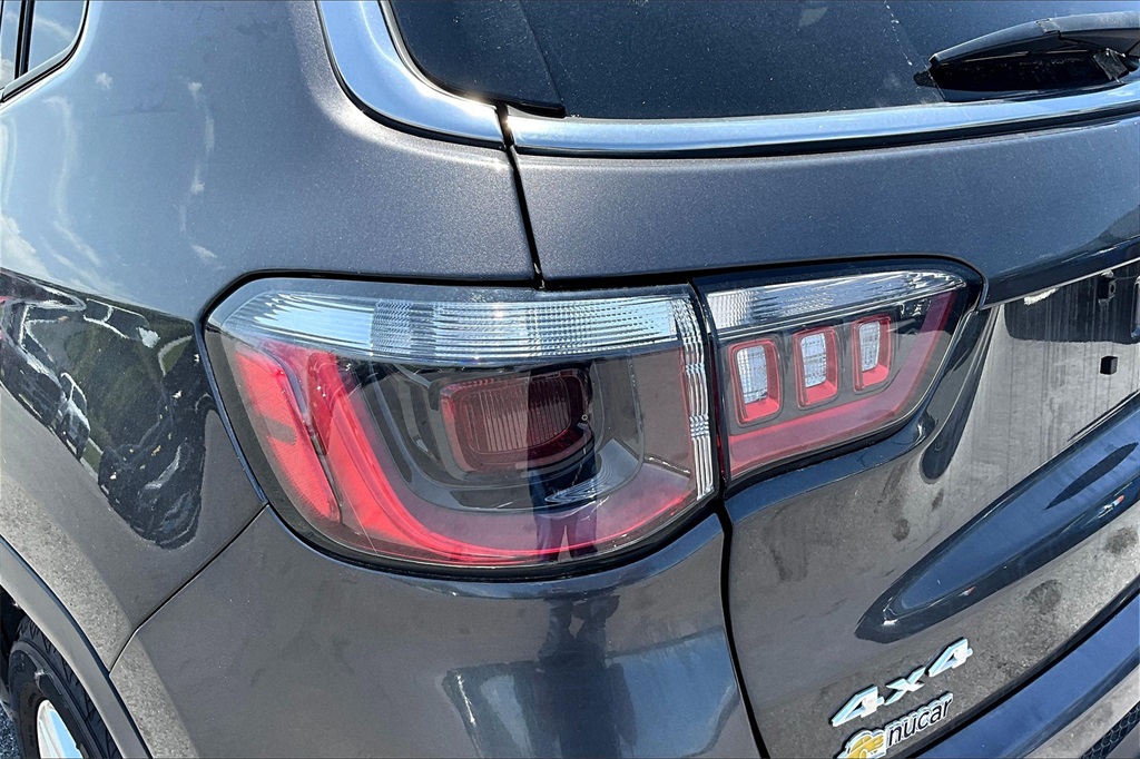2022 Jeep Compass Latitude - Photo 34