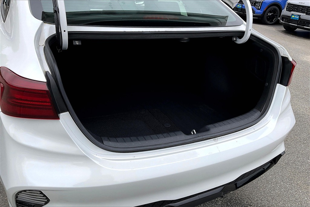 2023 Kia Forte GT-Line - Photo 36