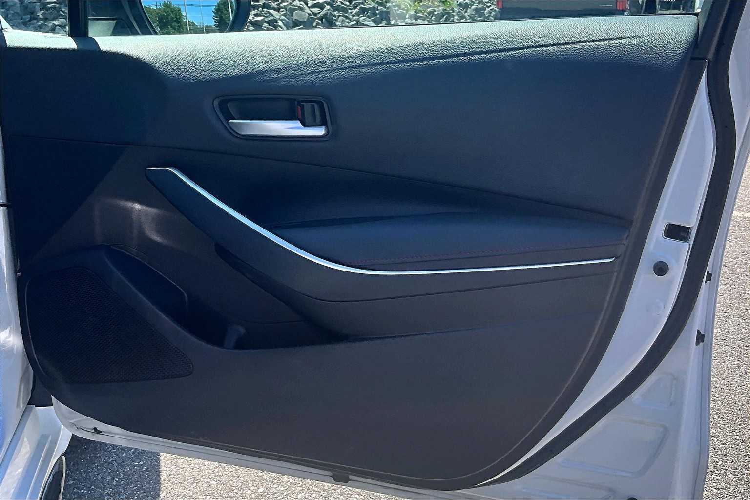 2023 Toyota Corolla SE - Photo 12