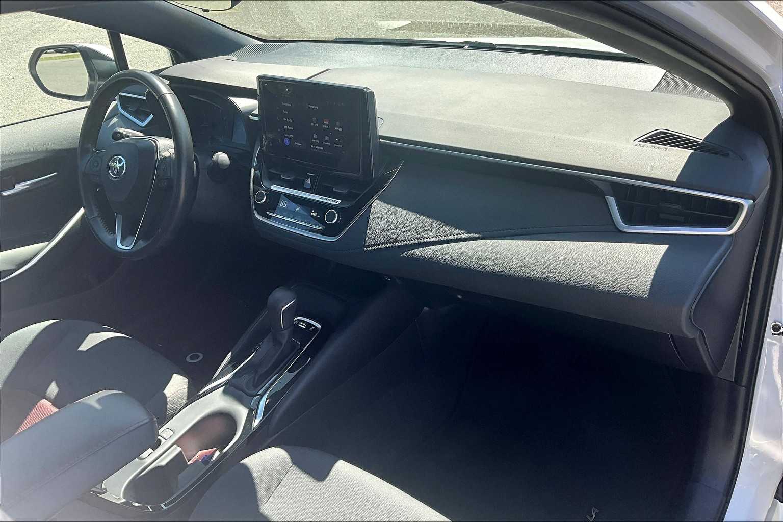 2023 Toyota Corolla SE - Photo 14