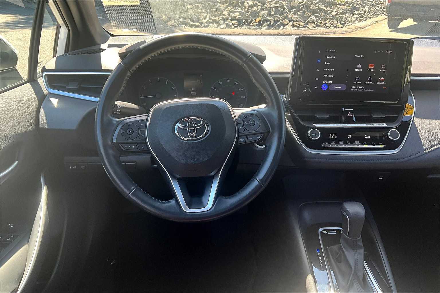 2023 Toyota Corolla SE - Photo 17