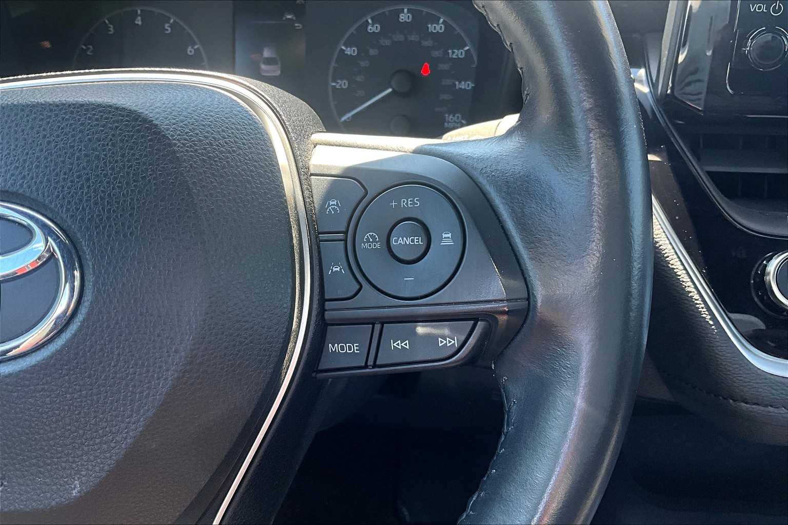 2023 Toyota Corolla SE - Photo 24