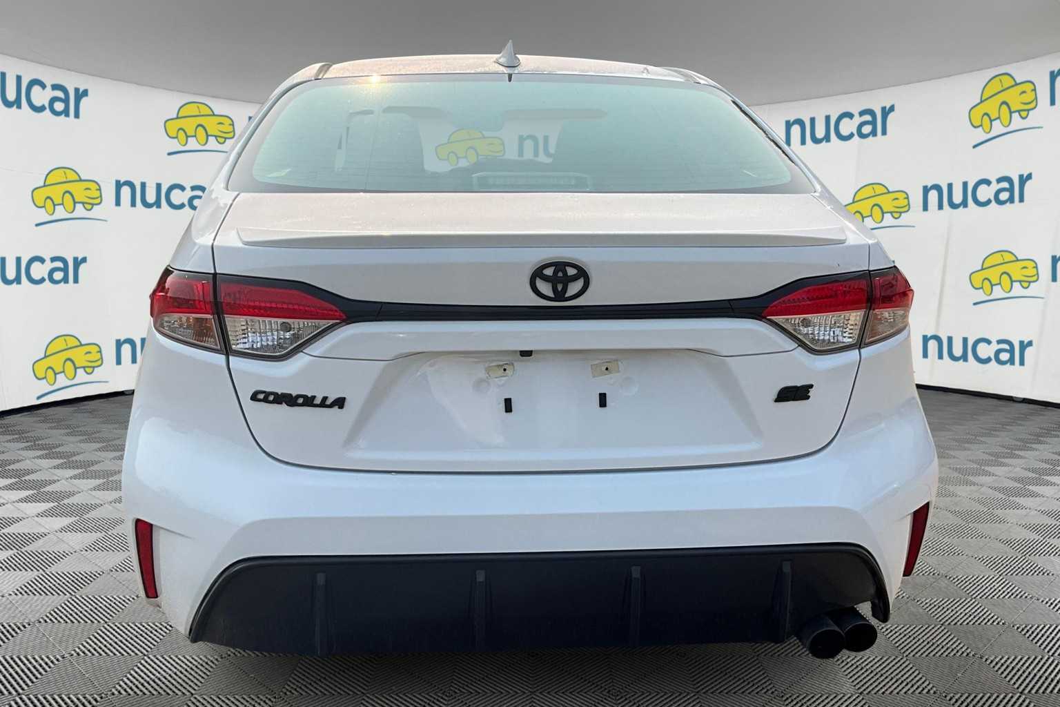 2023 Toyota Corolla SE - Photo 3