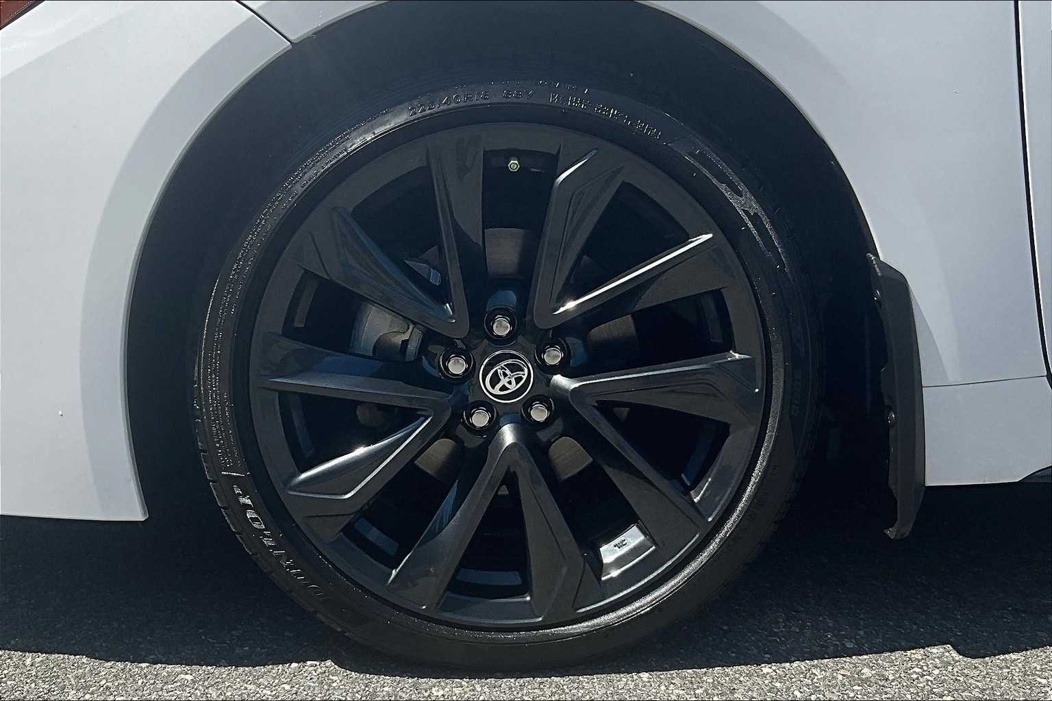 2023 Toyota Corolla SE - Photo 7
