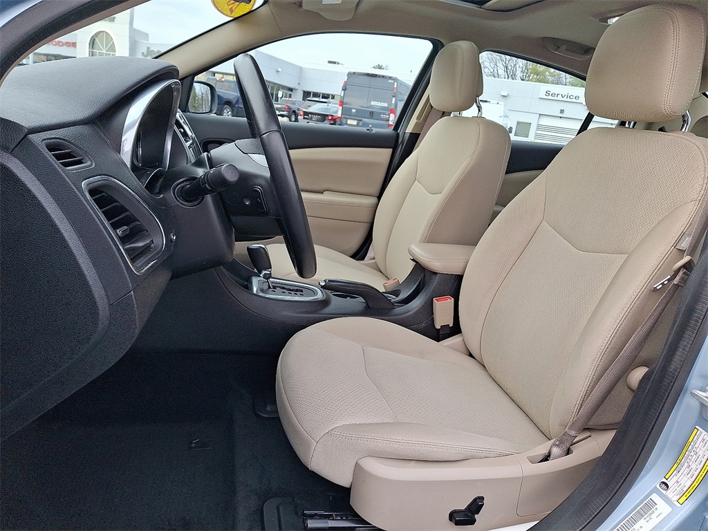 2013 Chrysler 200 Touring - Photo 15