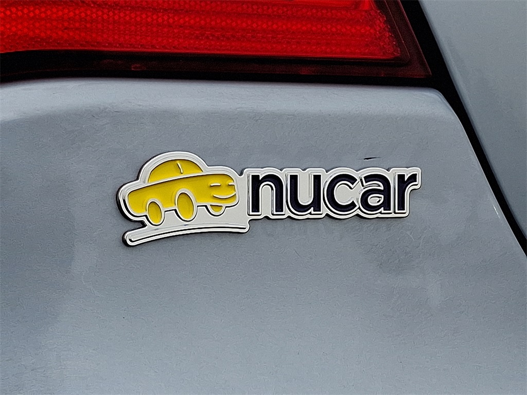 2013 Chrysler 200 Touring - Photo 30