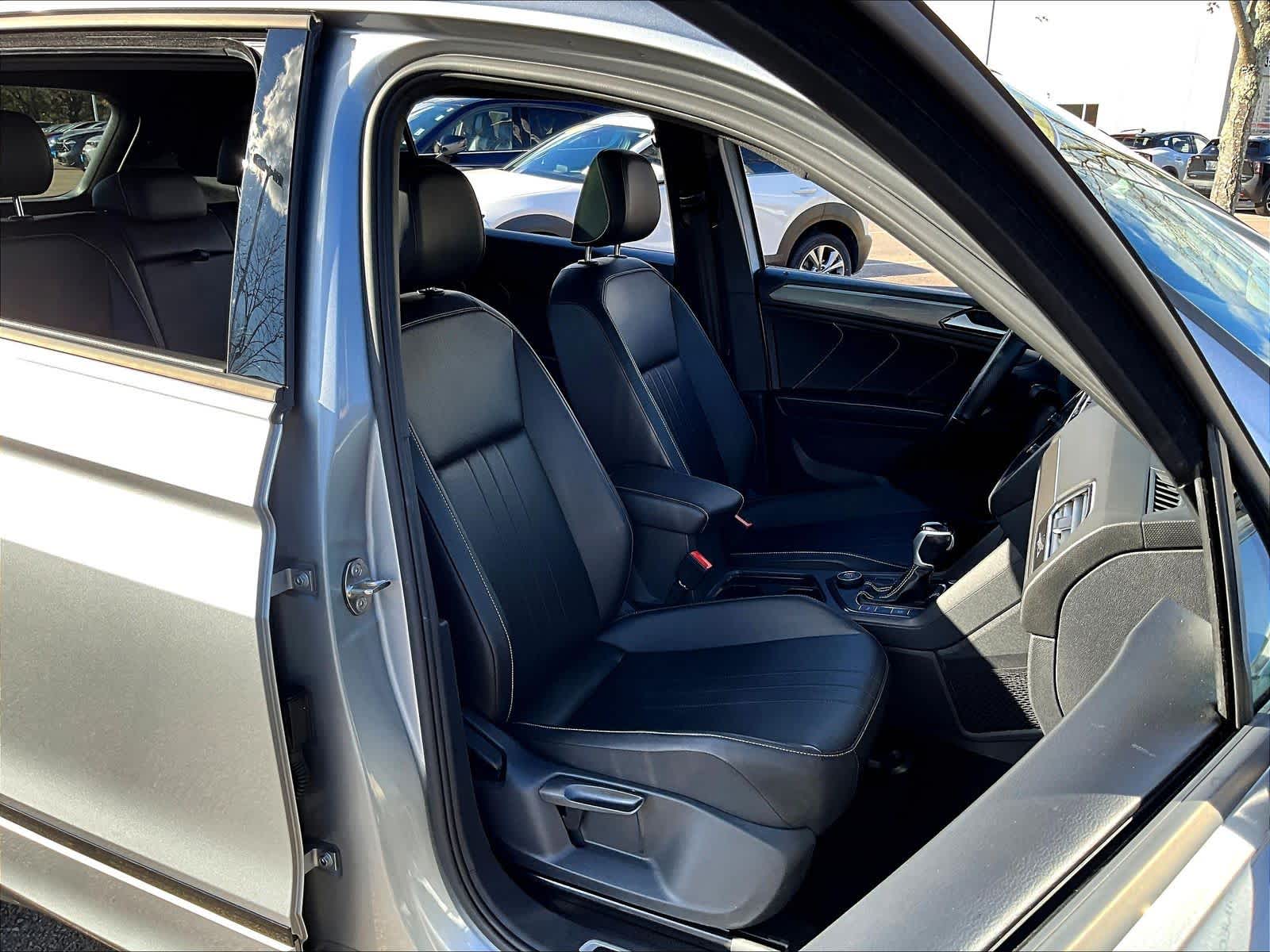 2022 Volkswagen Tiguan SE R-Line Black - Photo 11