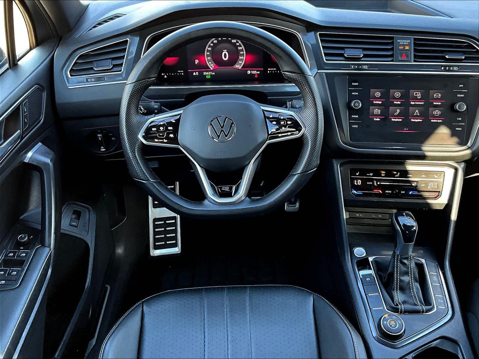 2022 Volkswagen Tiguan SE R-Line Black - Photo 17