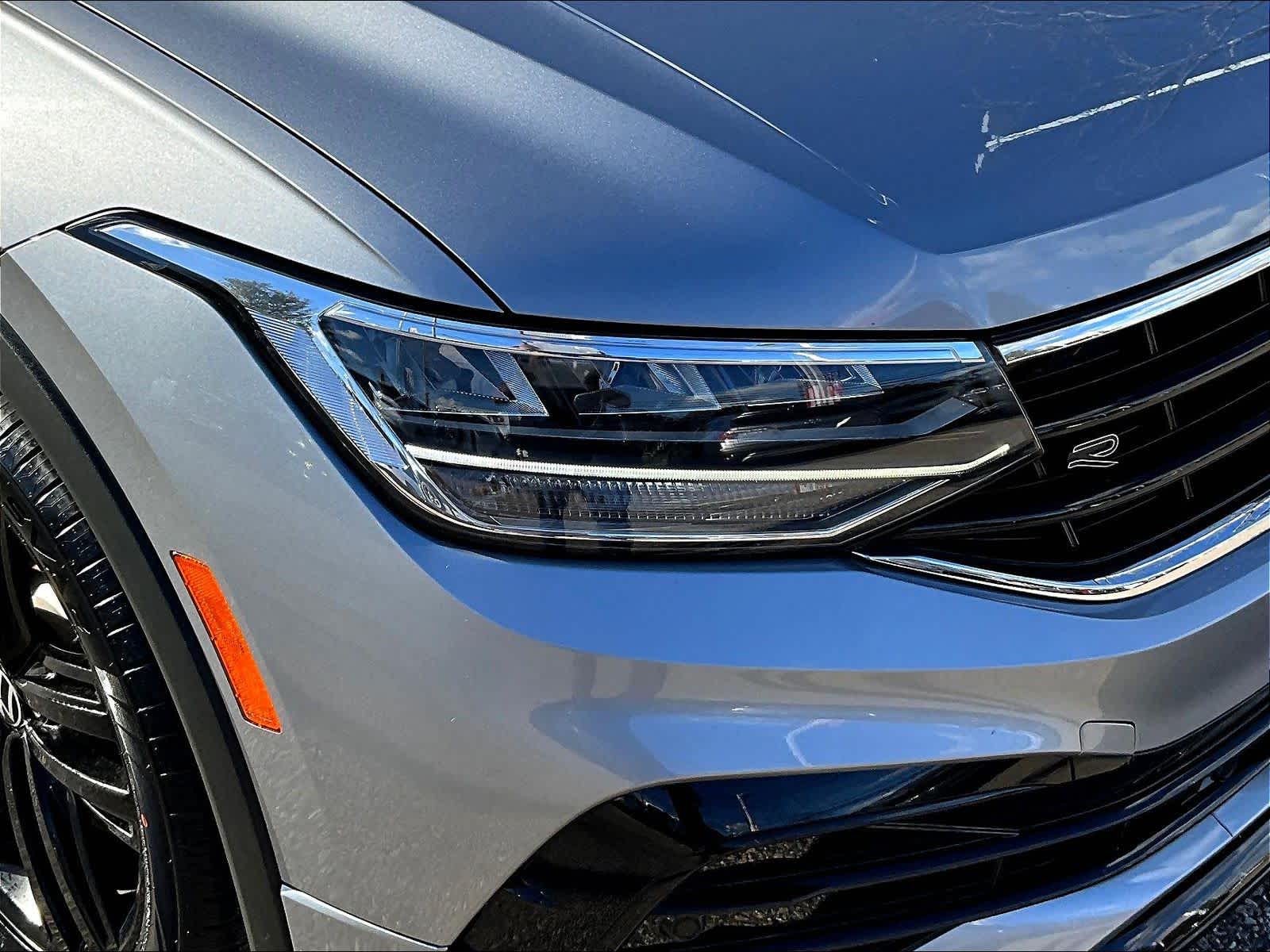 2022 Volkswagen Tiguan SE R-Line Black - Photo 31