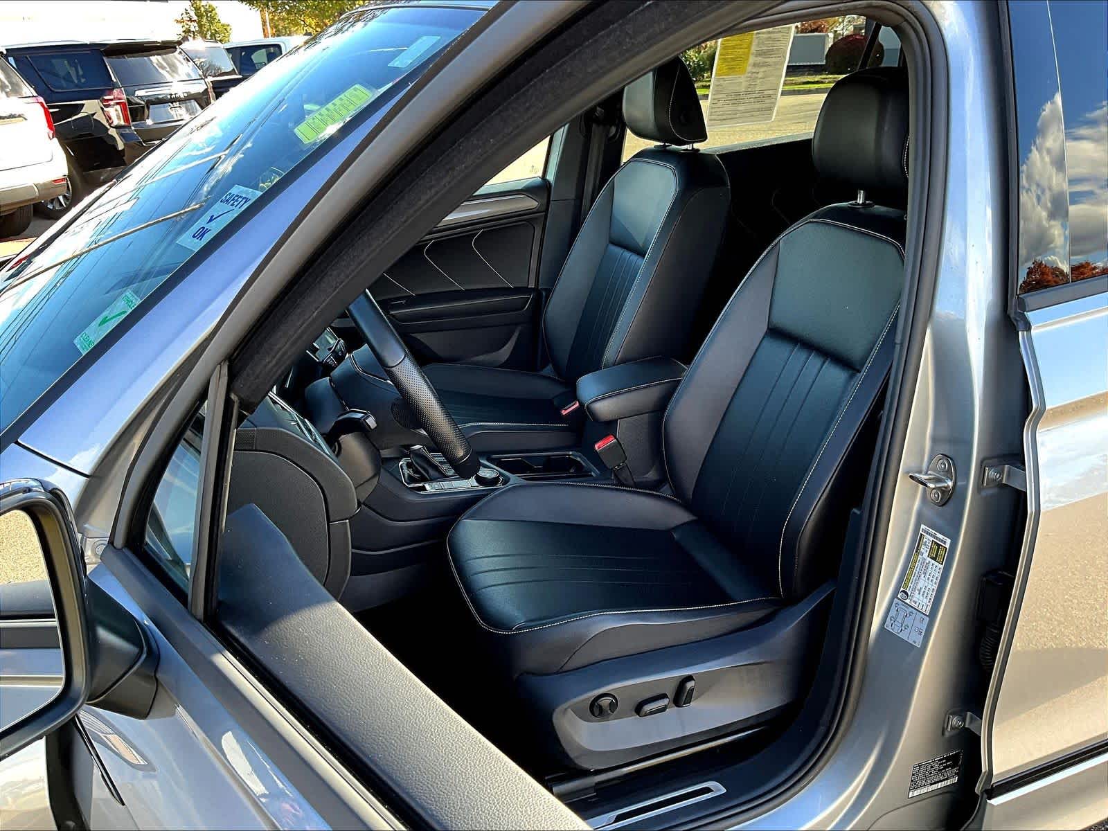 2022 Volkswagen Tiguan SE R-Line Black - Photo 10
