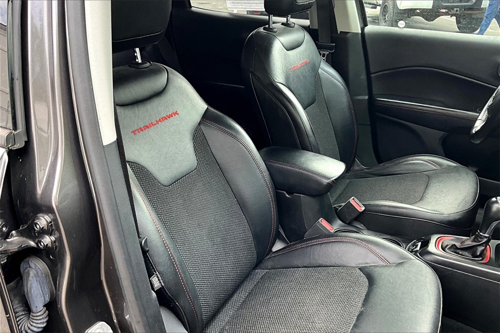 2020 Jeep Compass Trailhawk - Photo 11