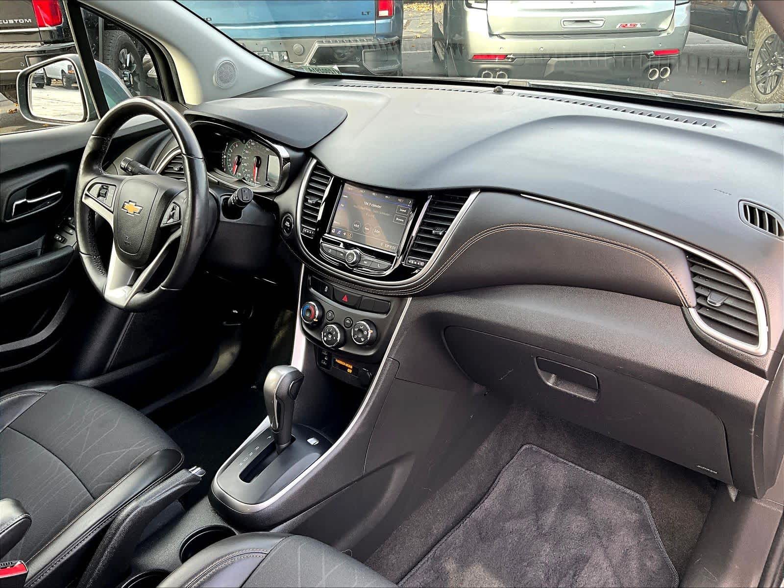 2022 Chevrolet Trax LT - Photo 21