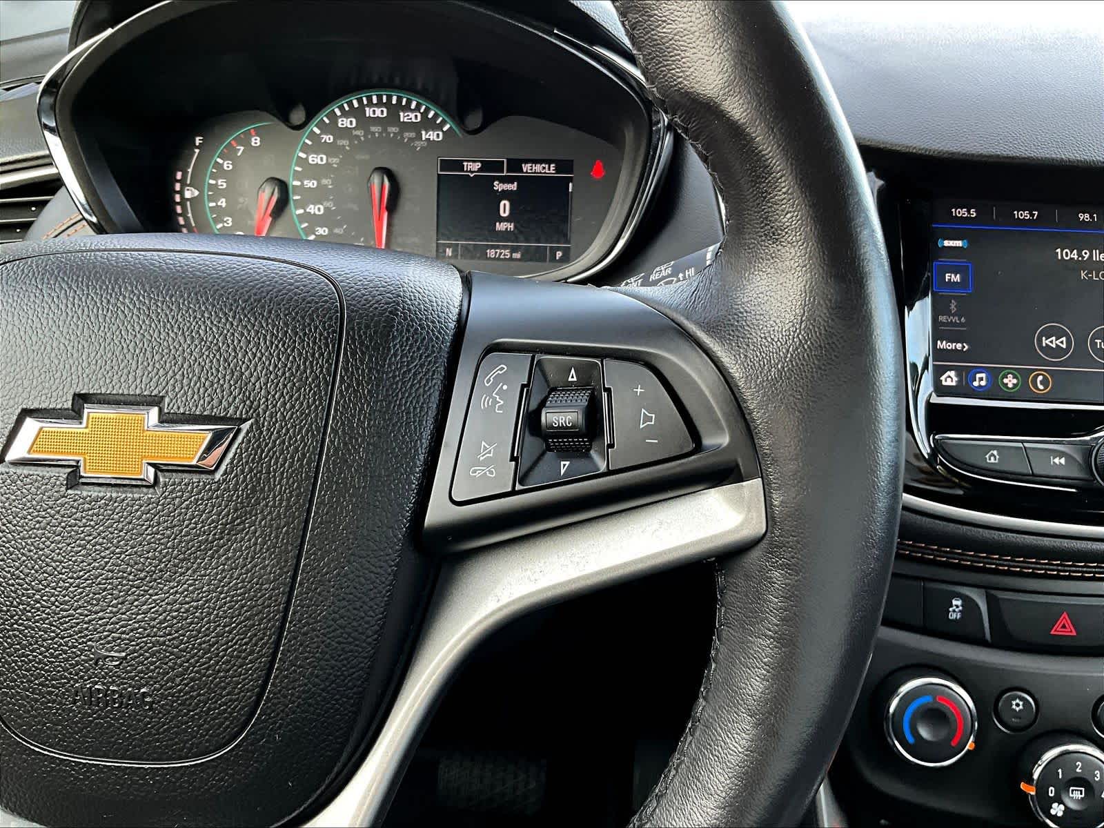 2022 Chevrolet Trax LT - Photo 24