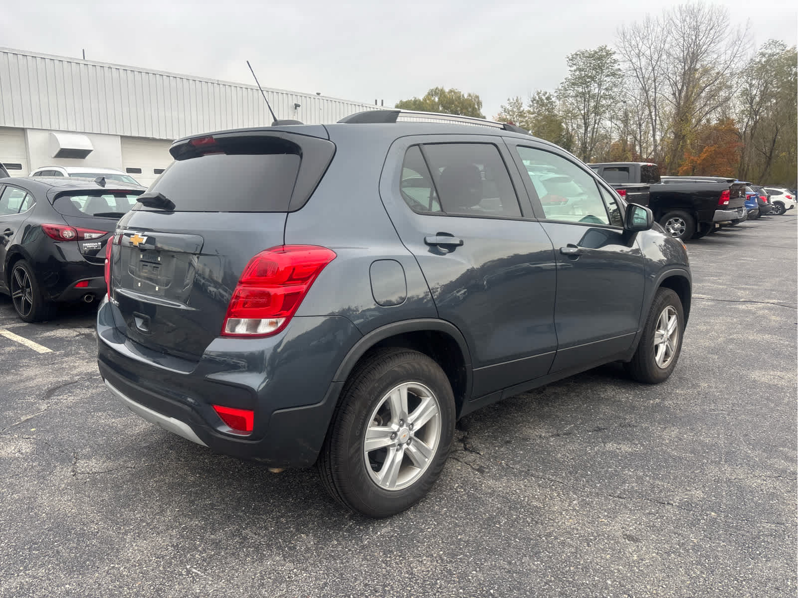 2022 Chevrolet Trax LT - Photo 5