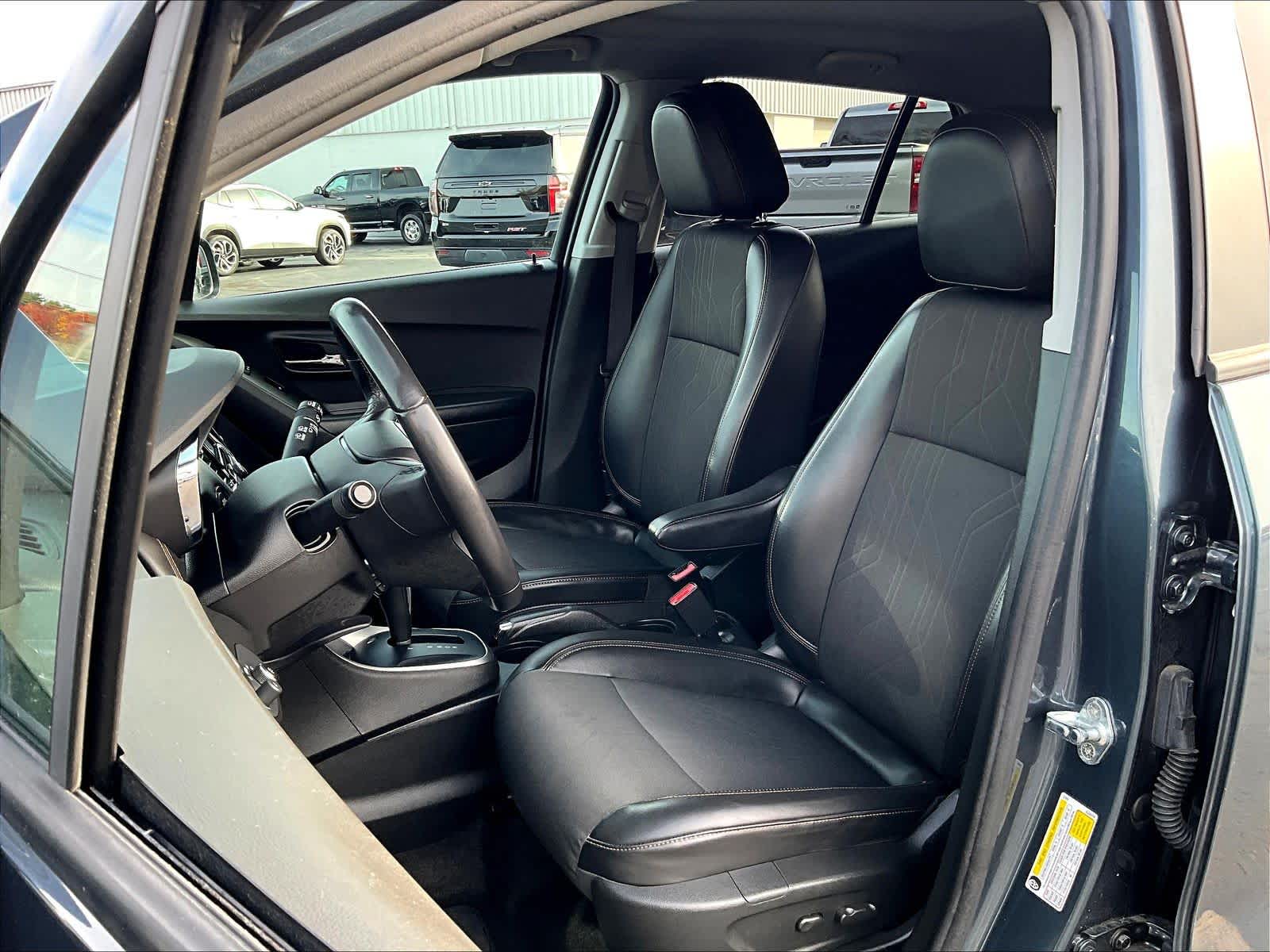 2022 Chevrolet Trax LT - Photo 10