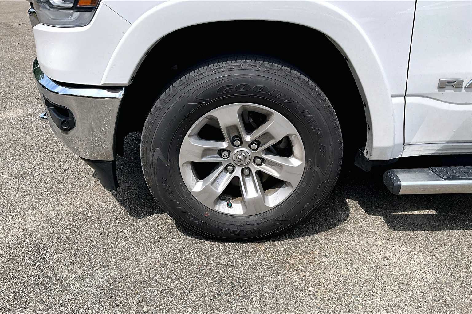 2022 Ram 1500 Laramie - Photo 4