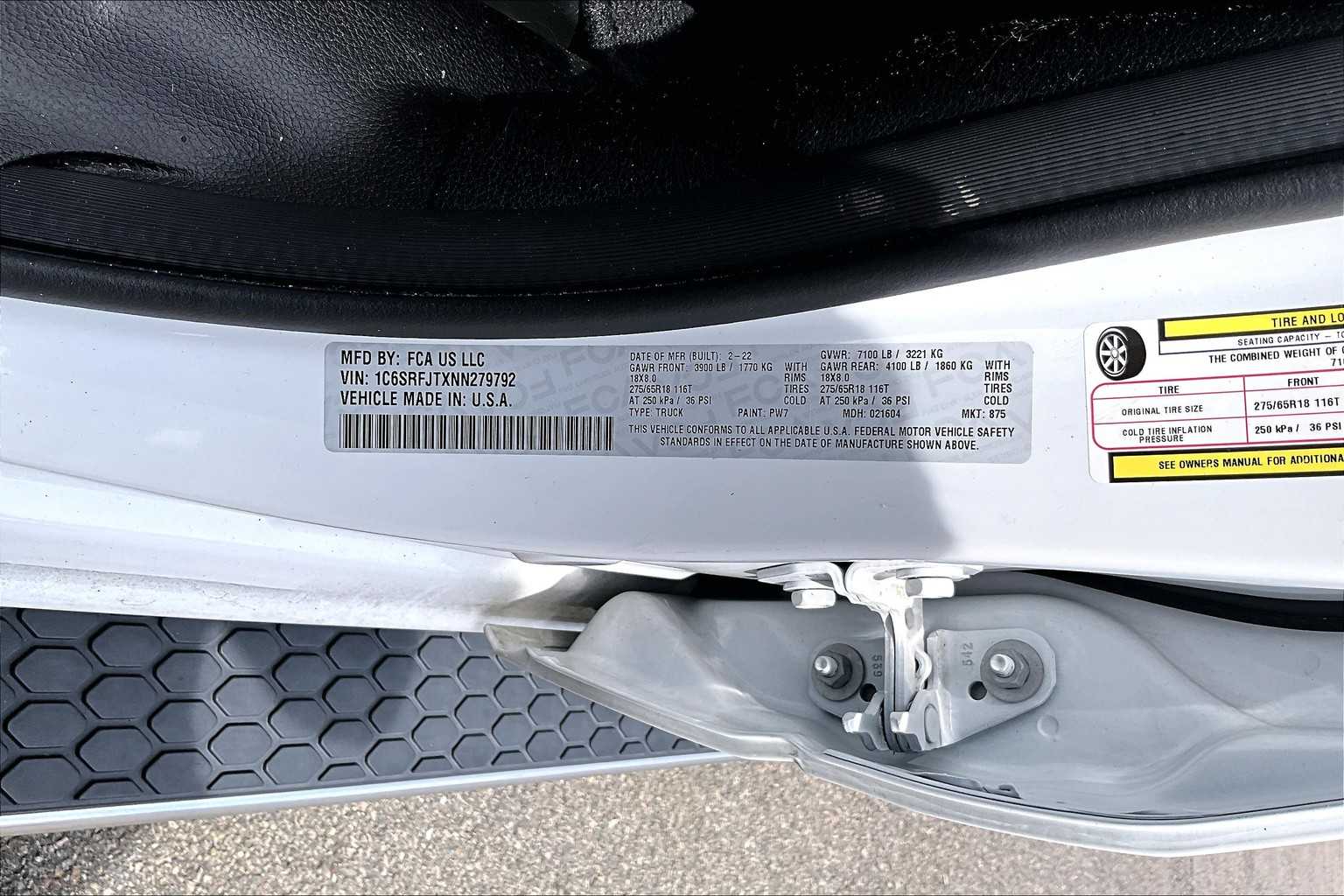 2022 Ram 1500 Laramie - Photo 6