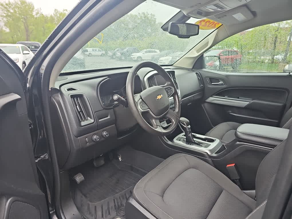 2022 Chevrolet Colorado 4WD LT - Photo 13