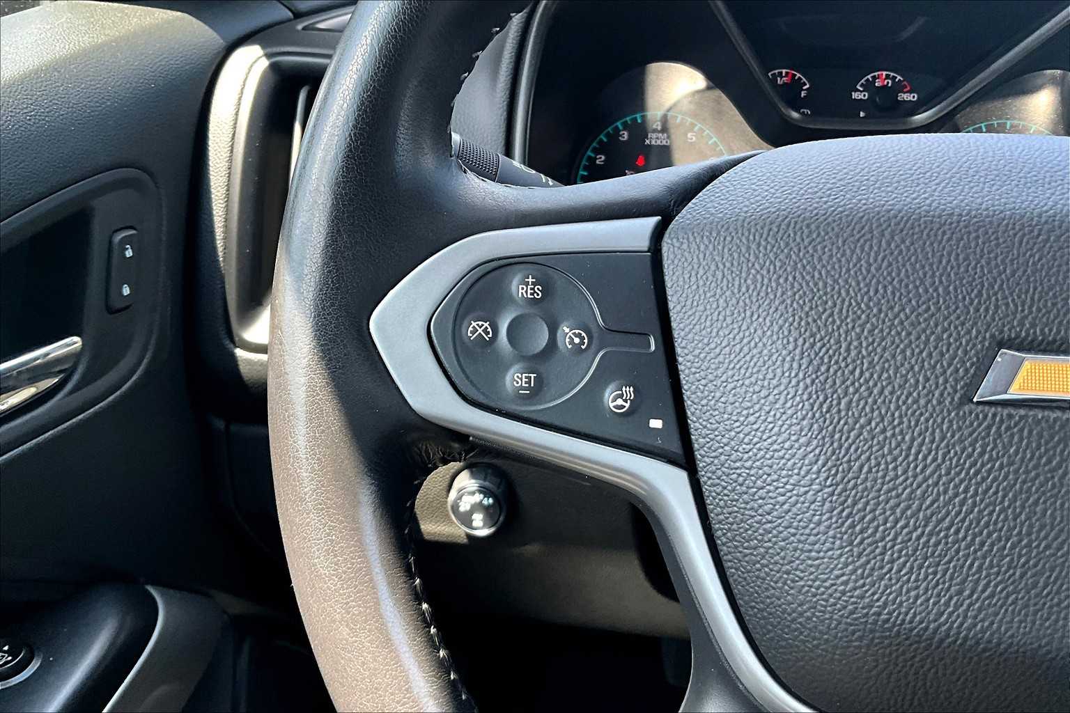 2022 Chevrolet Colorado 4WD LT - Photo 23
