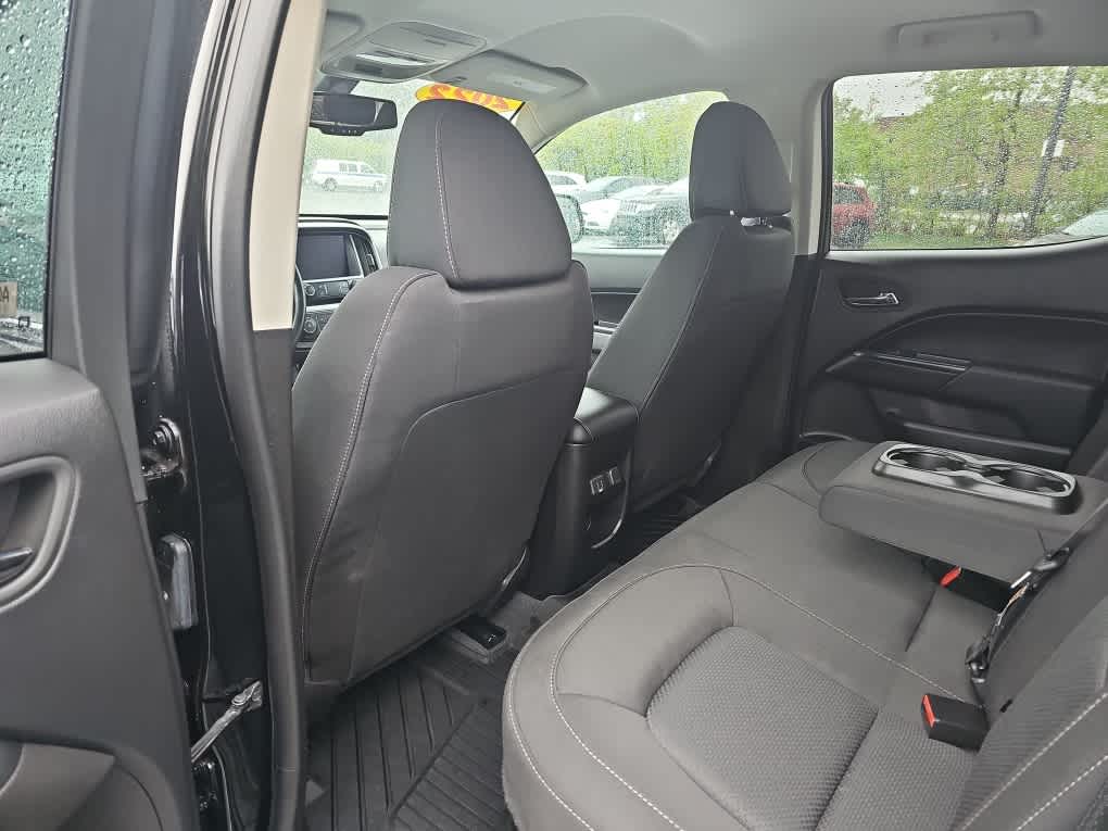 2022 Chevrolet Colorado 4WD LT - Photo 10