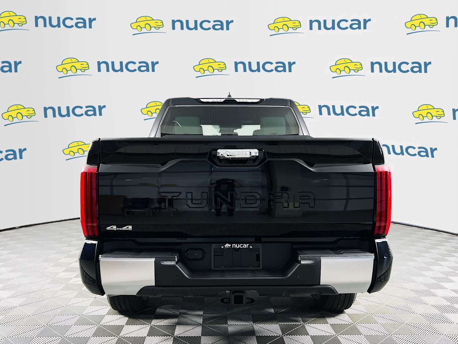2025 Toyota Tundra Limited - Photo 5