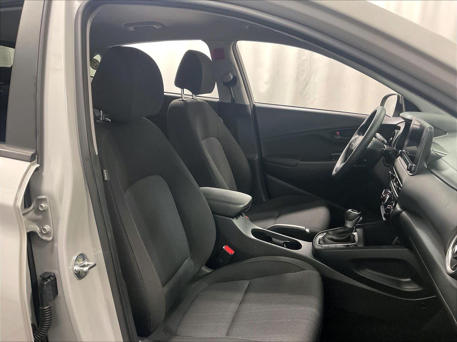 2023 Hyundai Kona SEL - Photo 11