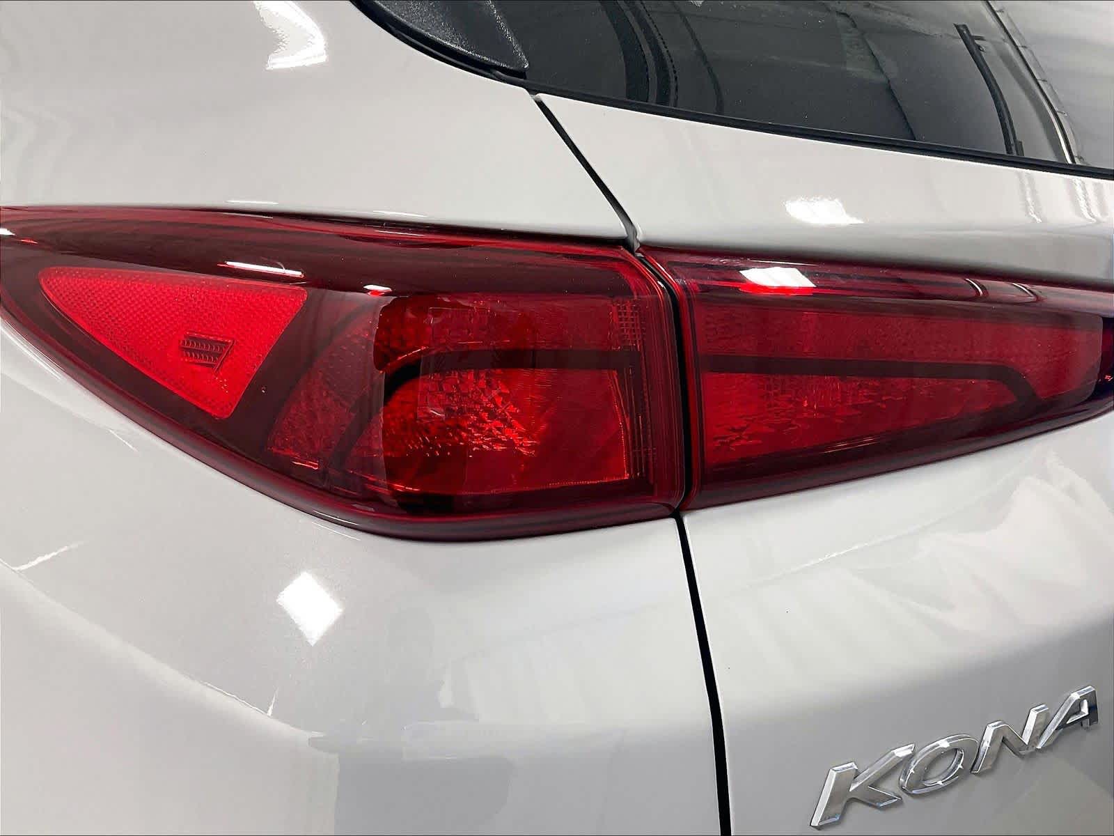 2023 Hyundai Kona SEL - Photo 34