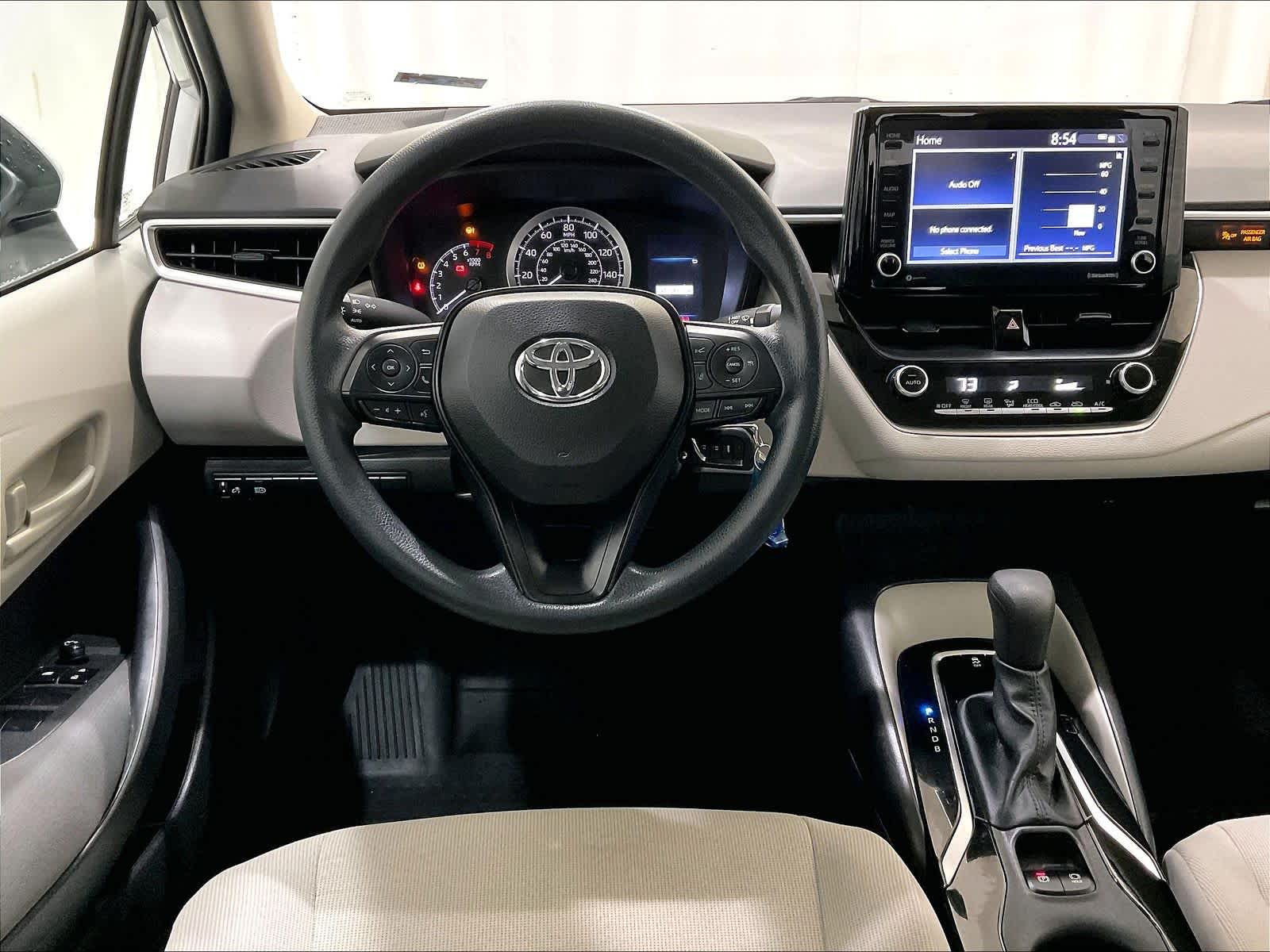 2022 Toyota Corolla LE - Photo 17