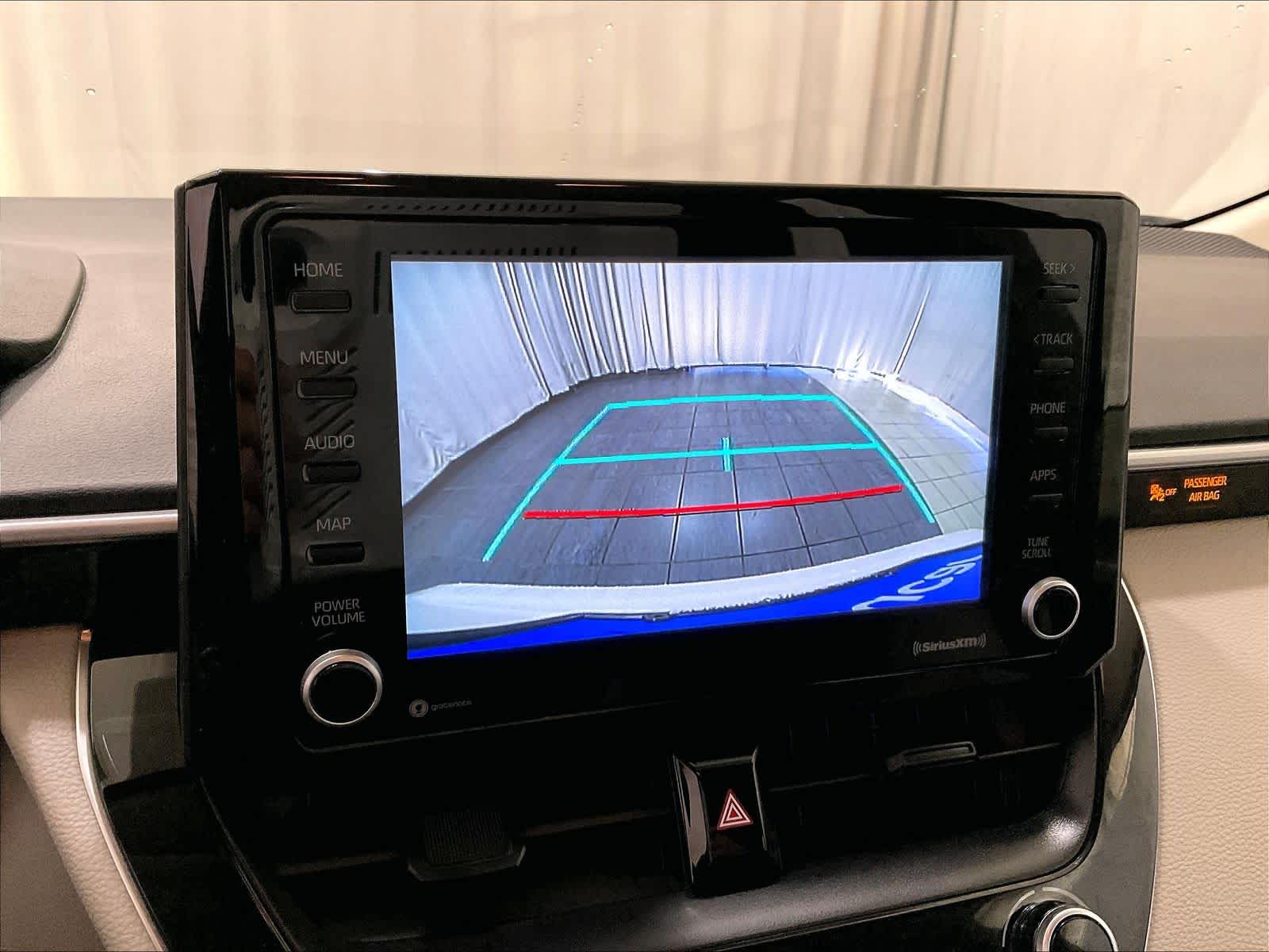 2022 Toyota Corolla LE - Photo 19