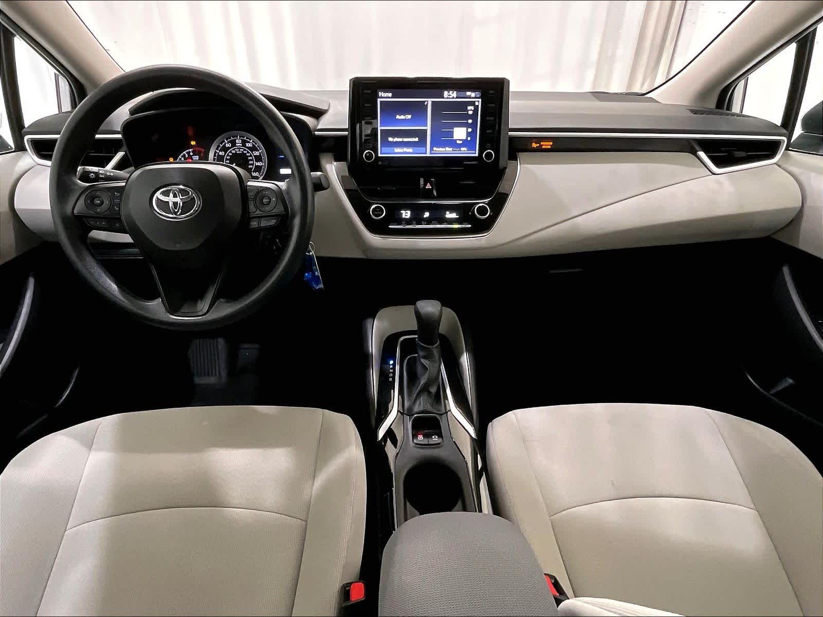 2022 Toyota Corolla LE - Photo 21