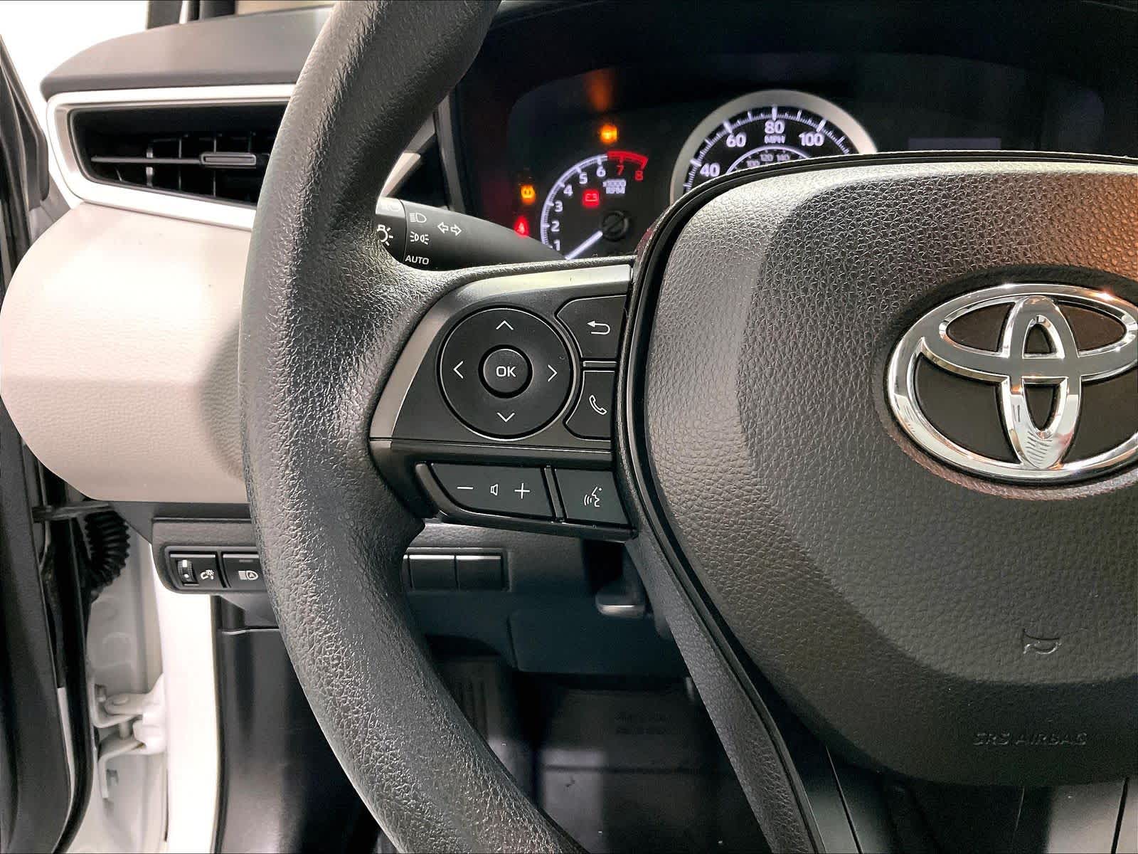 2022 Toyota Corolla LE - Photo 22