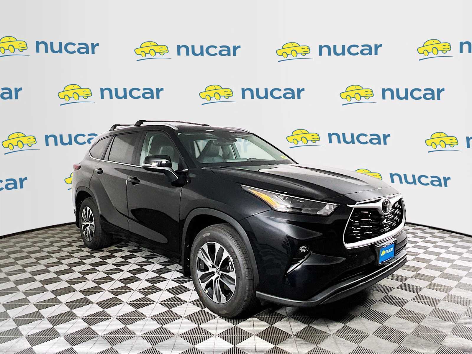2025 Toyota Highlander XLE