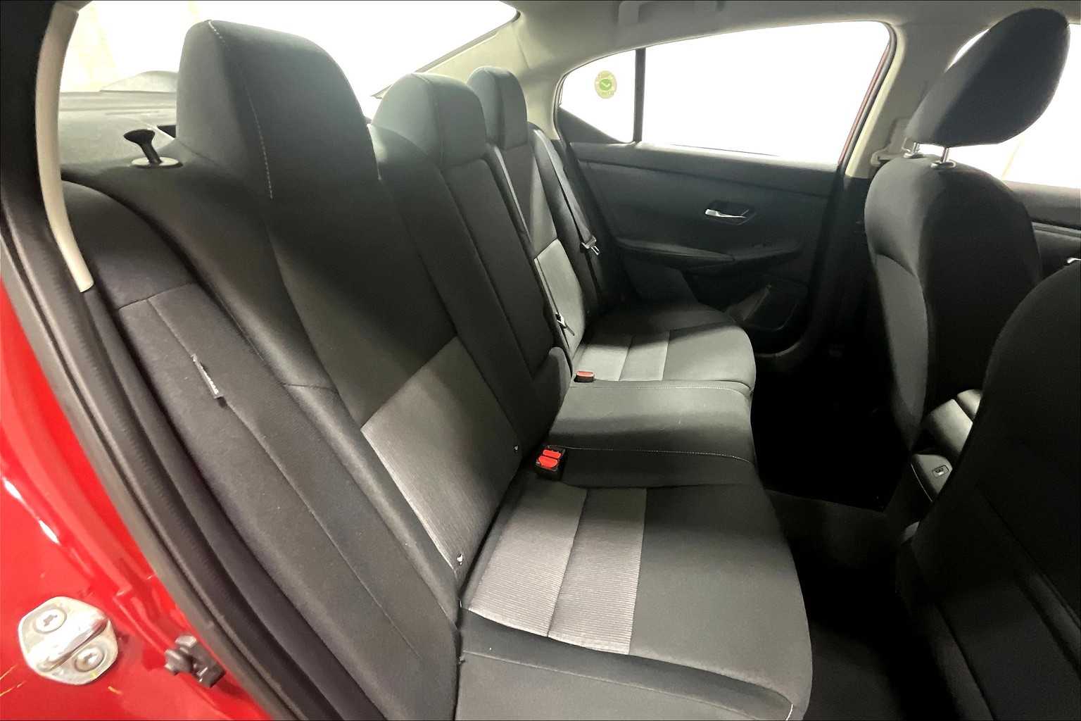 2022 Nissan Sentra SV - Photo 16