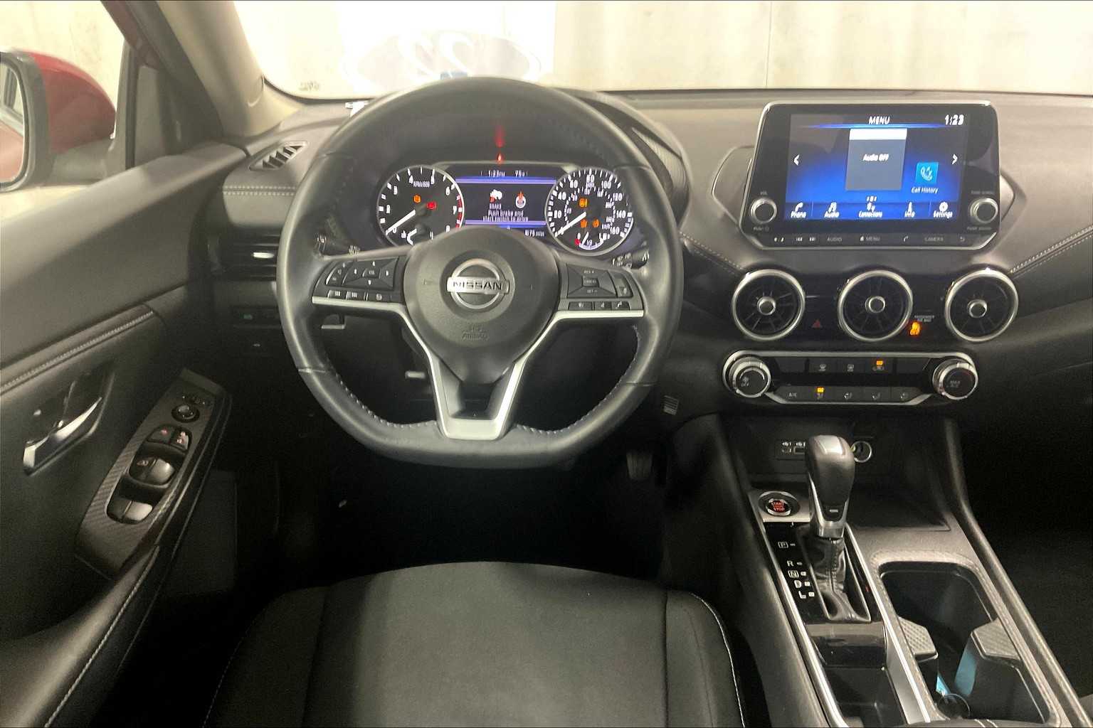 2022 Nissan Sentra SV - Photo 17