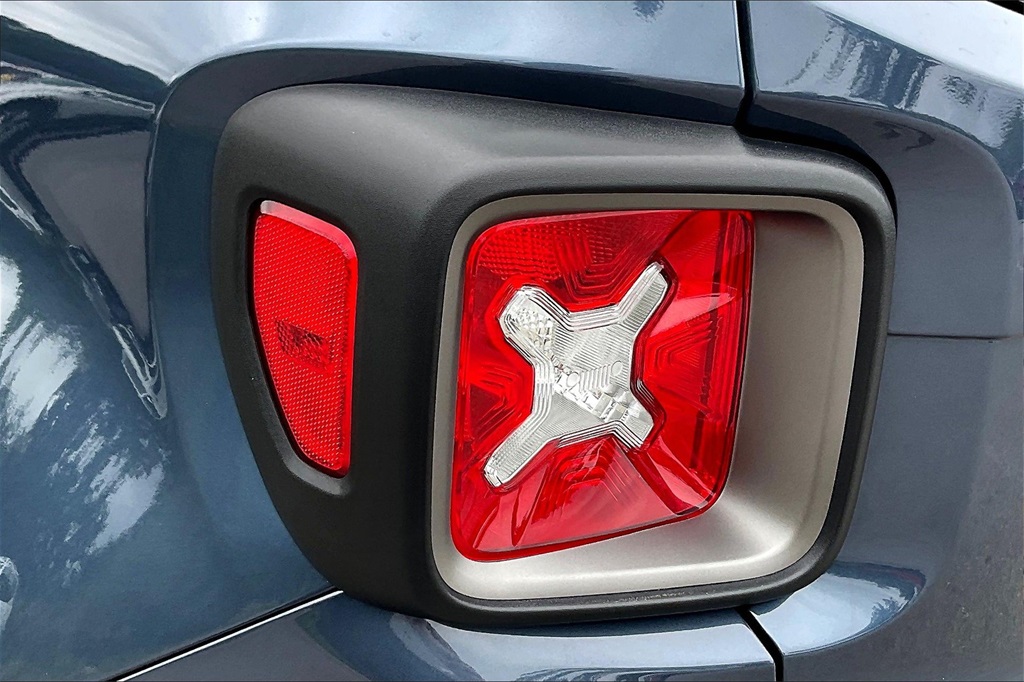 2021 Jeep Renegade Limited - Photo 30