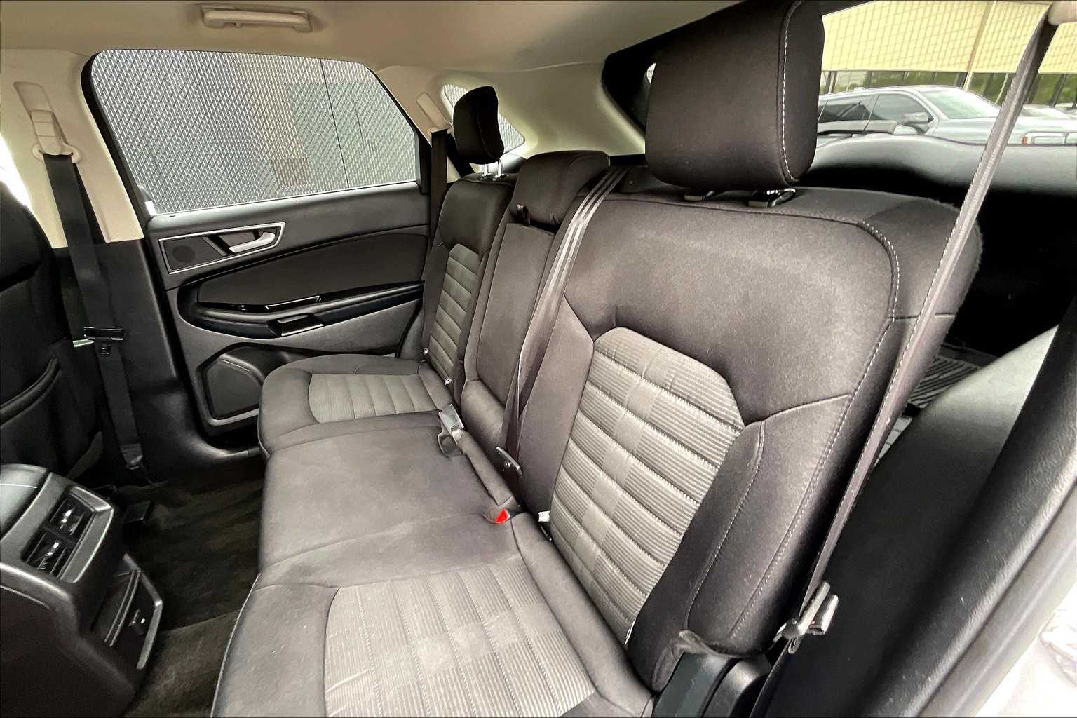 2017 Ford Edge SEL - Photo 15