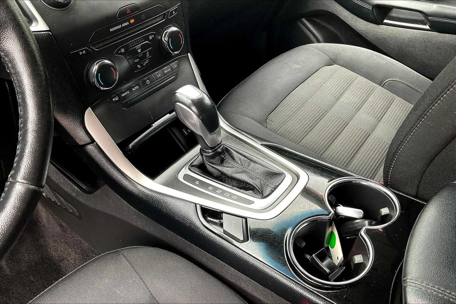2017 Ford Edge SEL - Photo 20