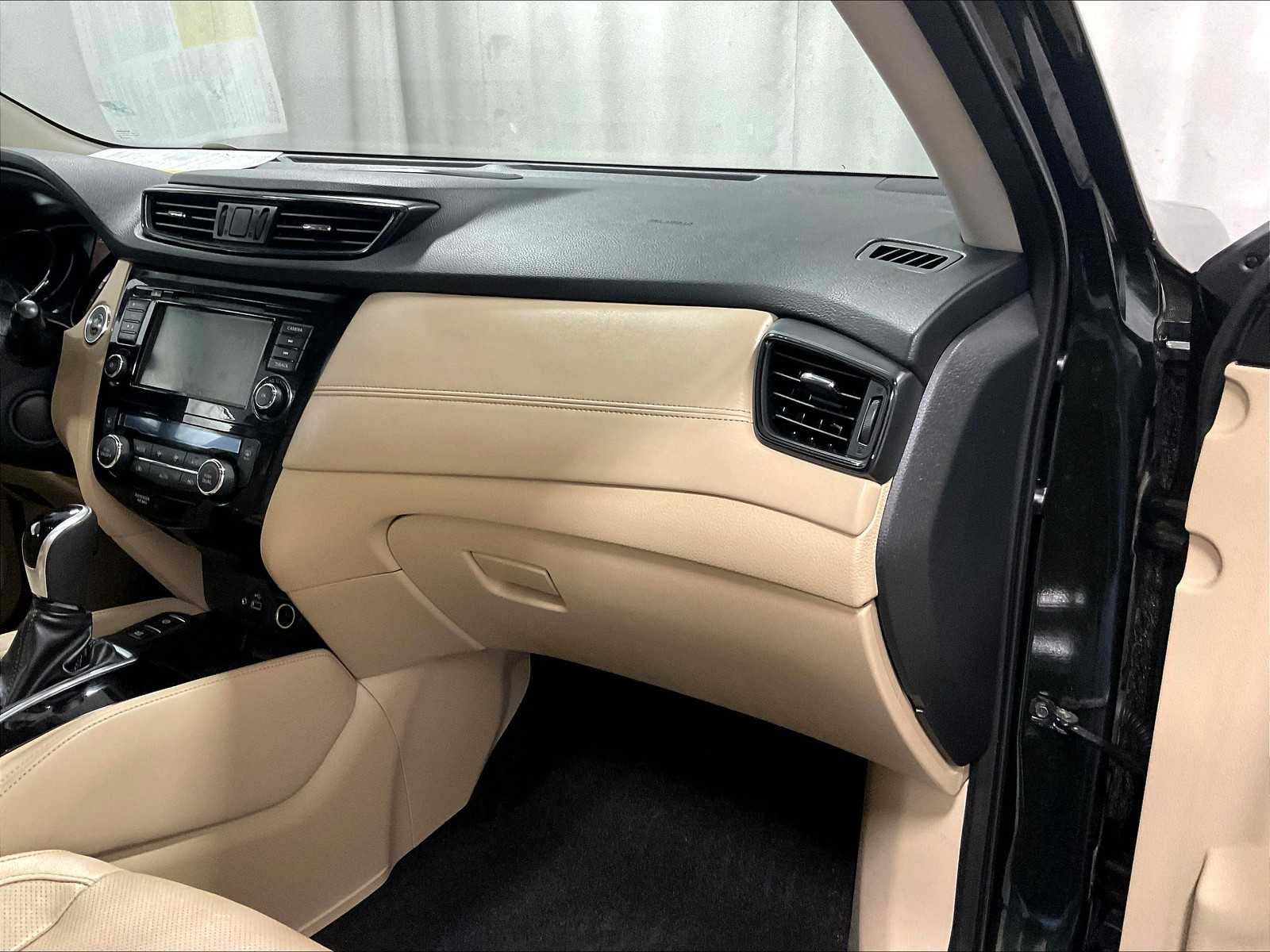 2019 Nissan Rogue SL - Photo 13