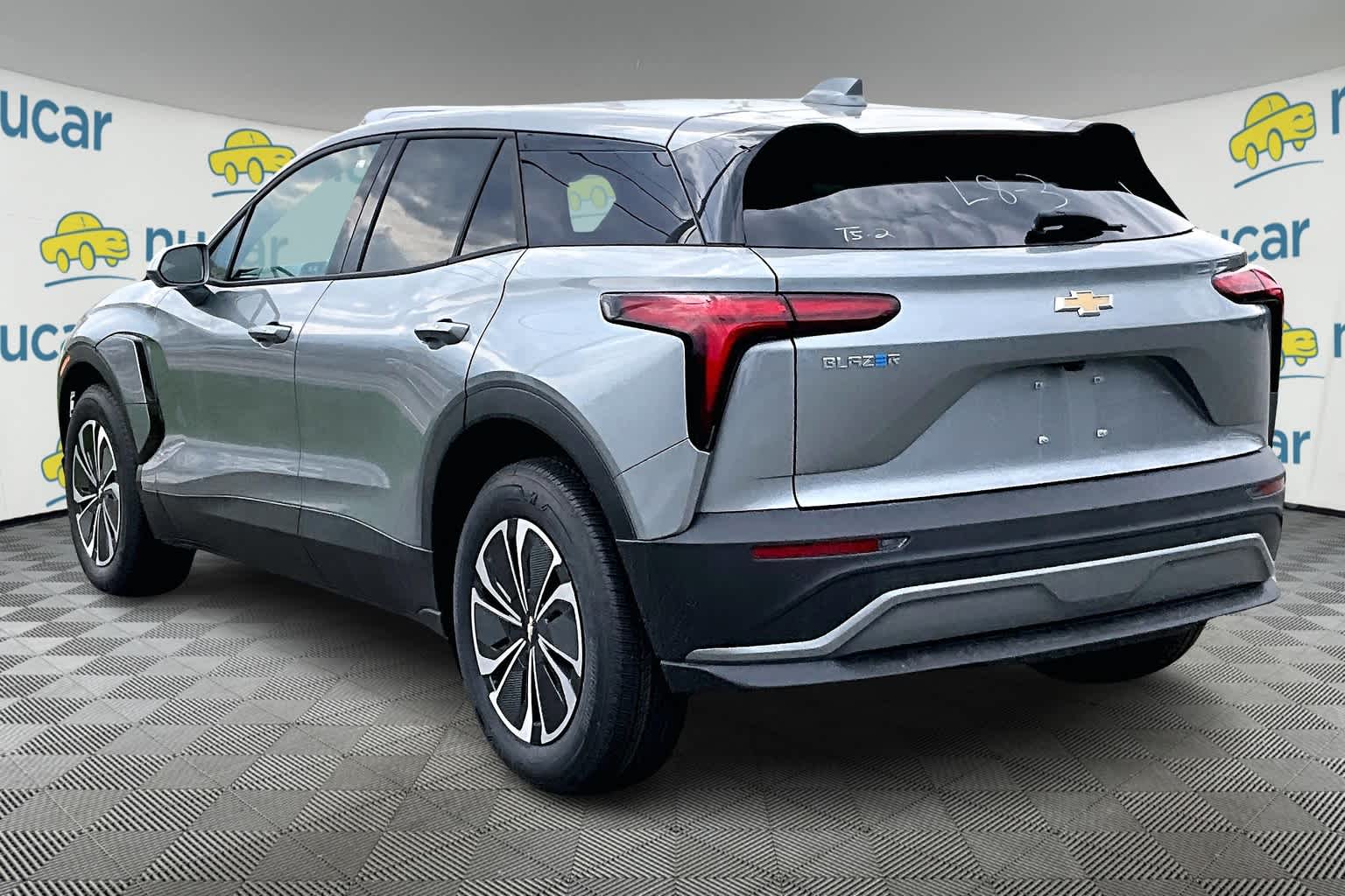2025 Chevrolet Blazer EV FWD LT - Photo 5