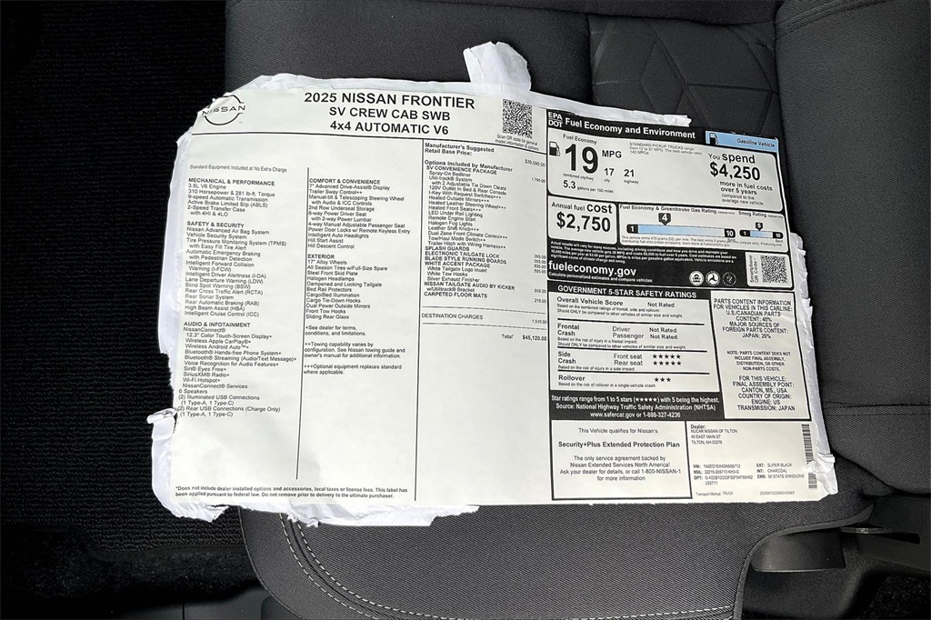 2025 Nissan Frontier SV - Photo 17