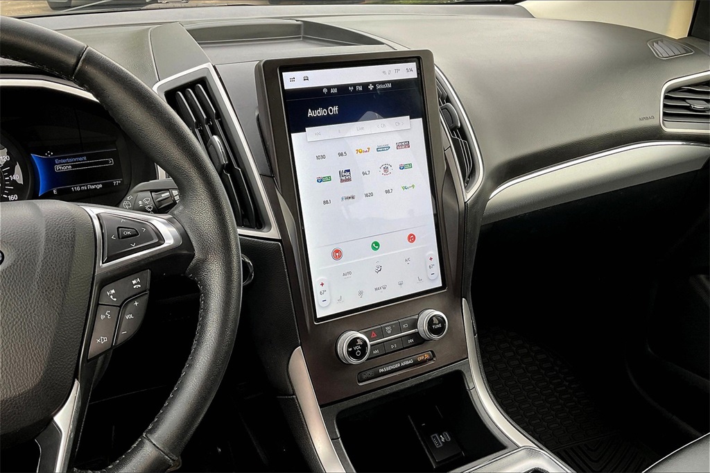 2021 Ford Edge SEL - Photo 18