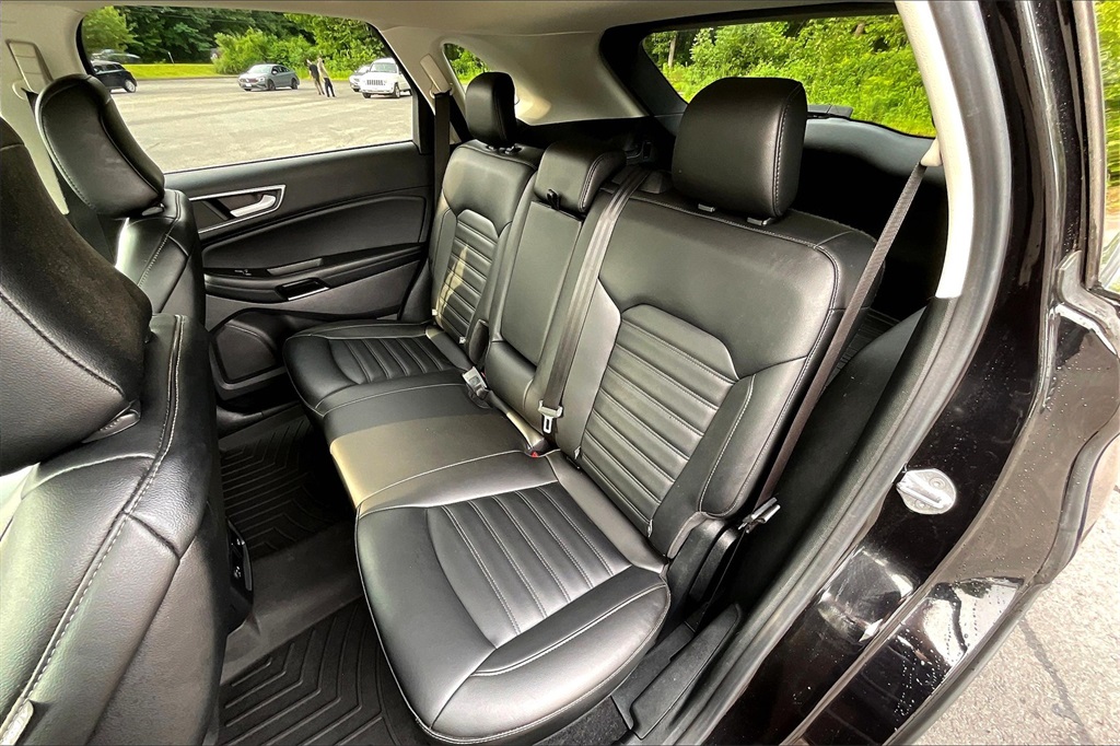2021 Ford Edge SEL - Photo 25