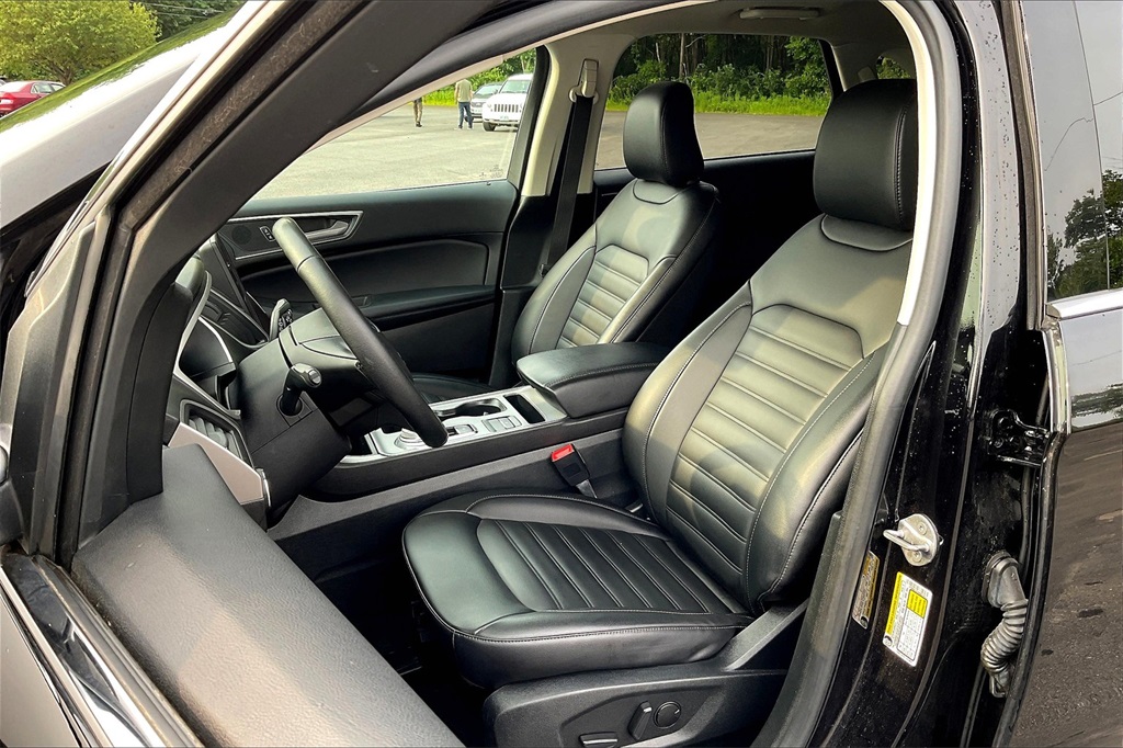 2021 Ford Edge SEL - Photo 10