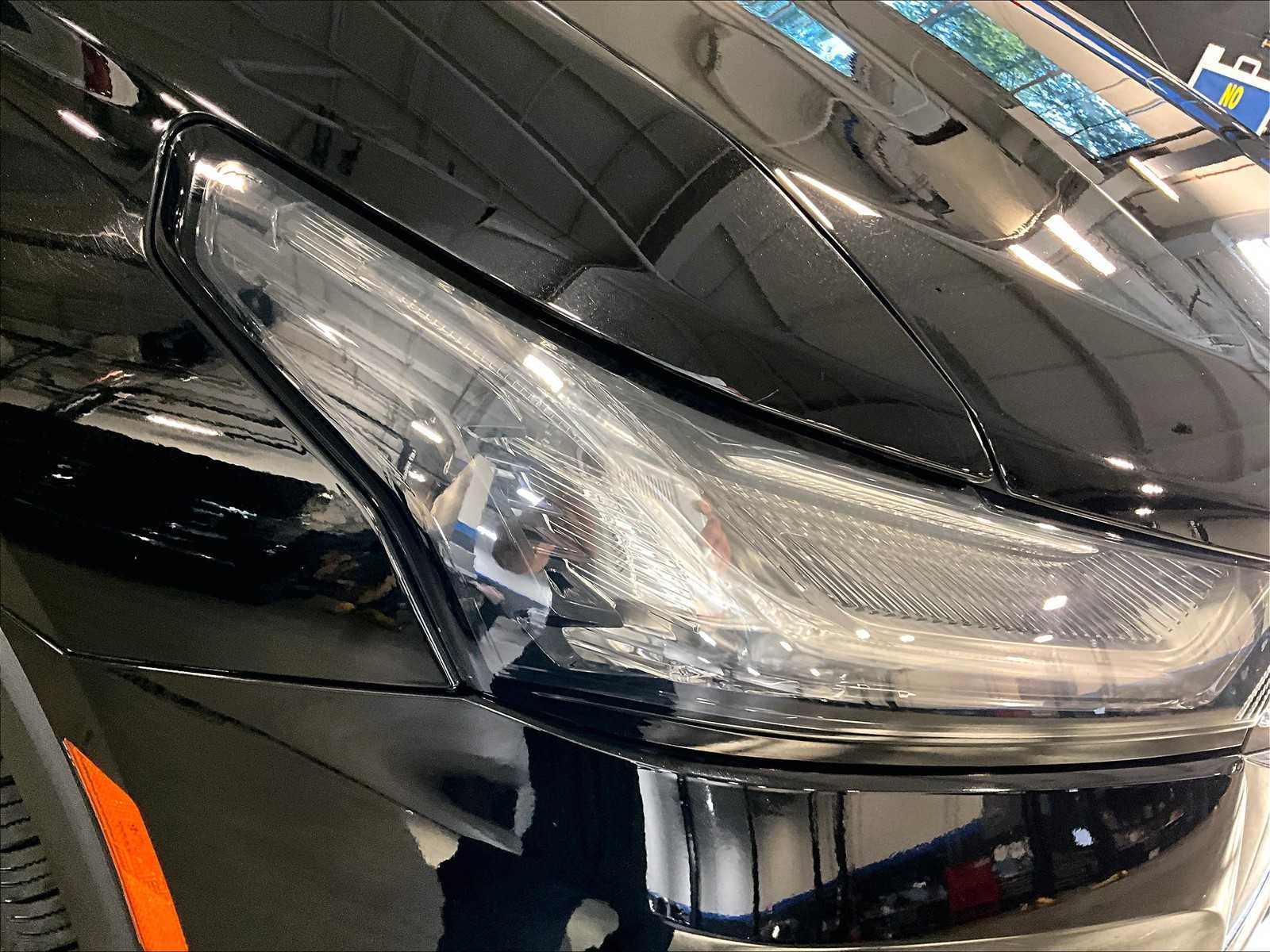 2022 Chevrolet Traverse LS - Photo 34